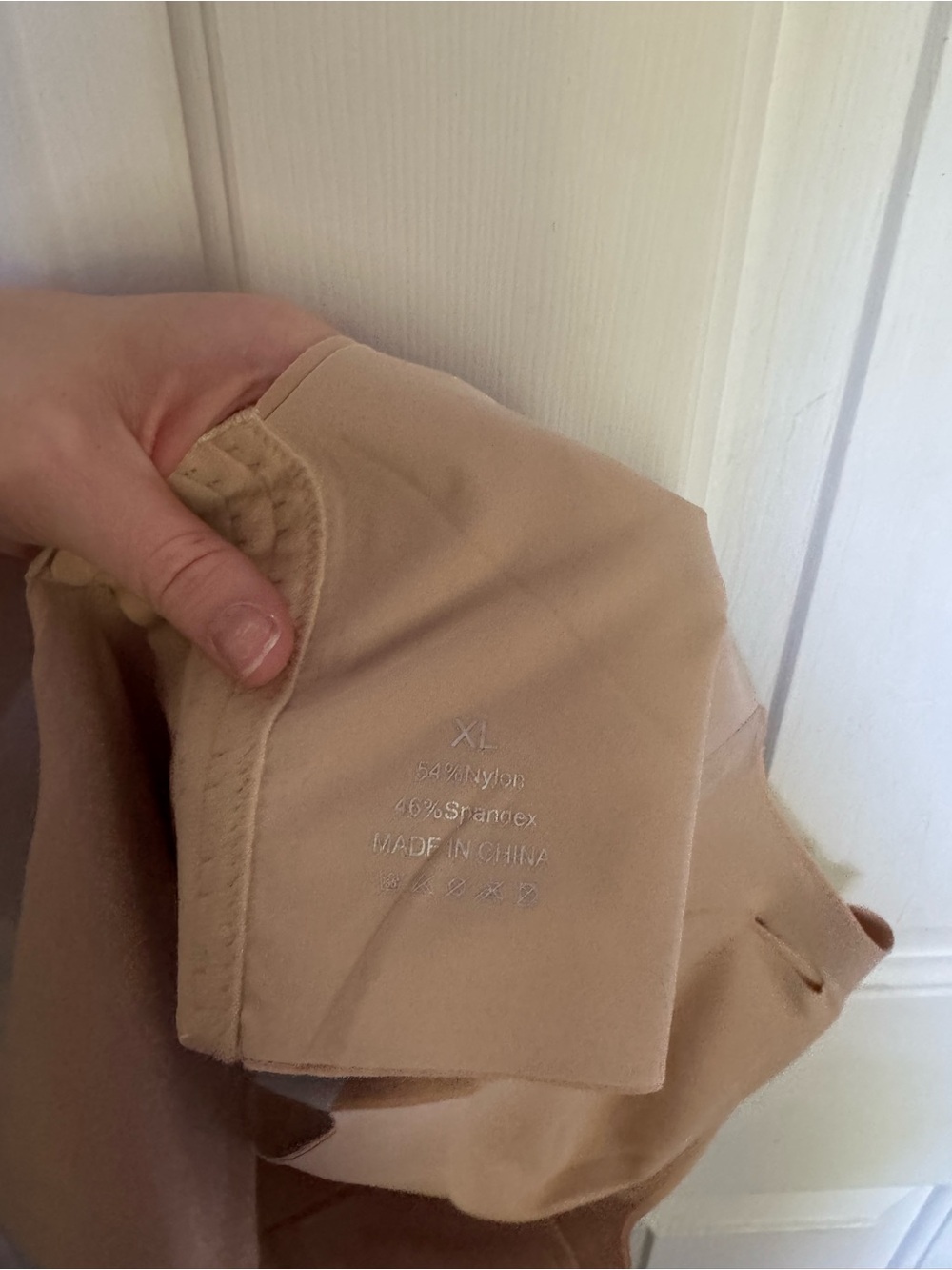 Seamless Nude Comfort Bra - Wireless Support - Picture 3 of 3